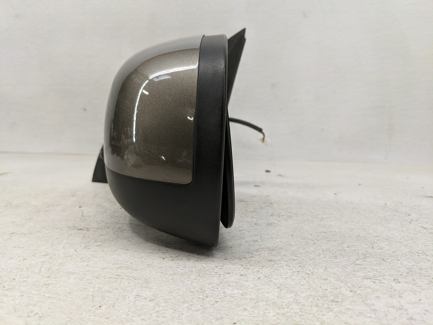 2012-2014 Nissan Versa Driver Side View Mirror - Left Door Mirror OEM Used - Oemusedautoparts1.com