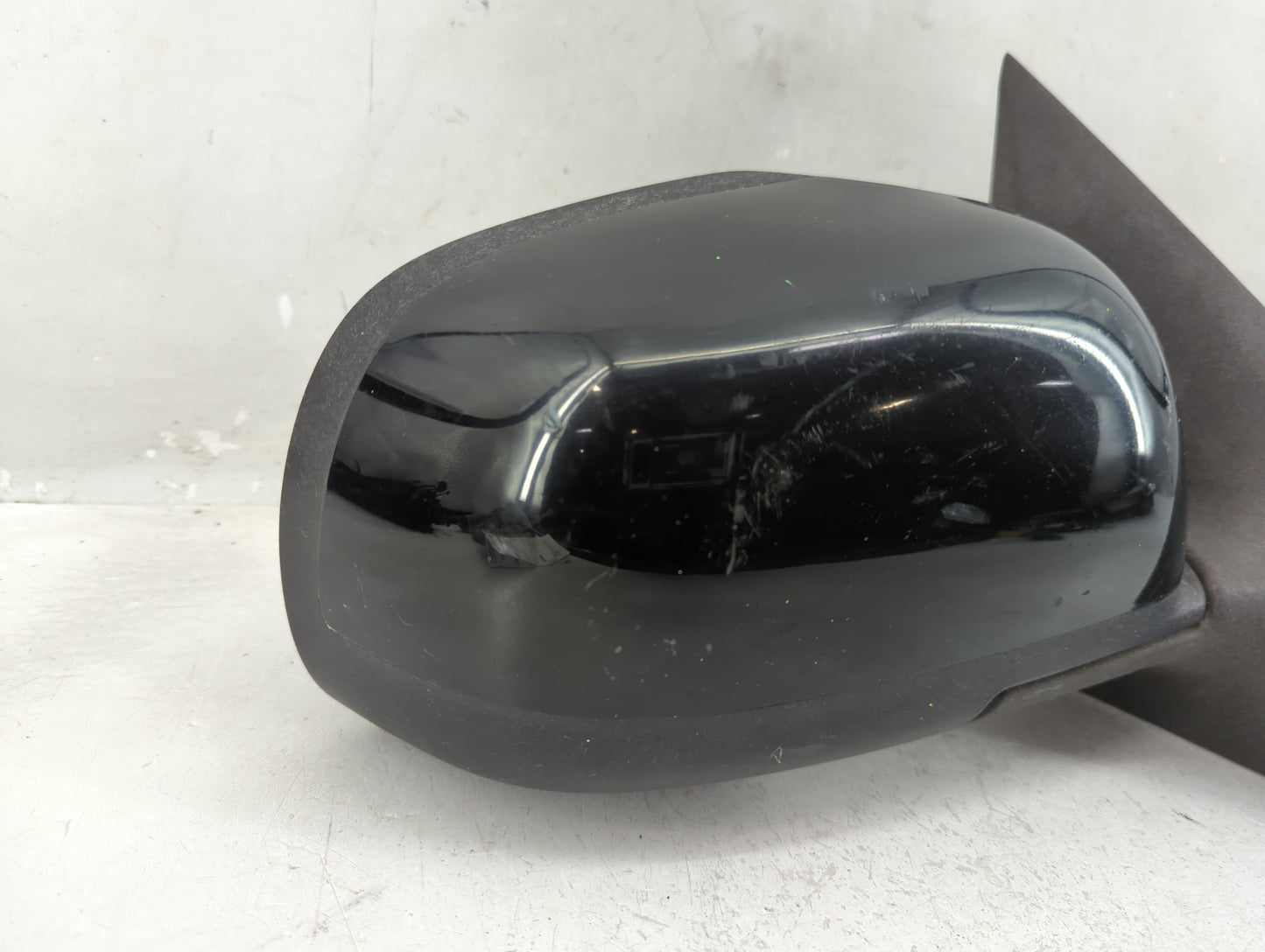 2012-2014 Nissan Versa Passenger Side View Mirror - Right Door Mirror OEM Used - Oemusedautoparts1.com