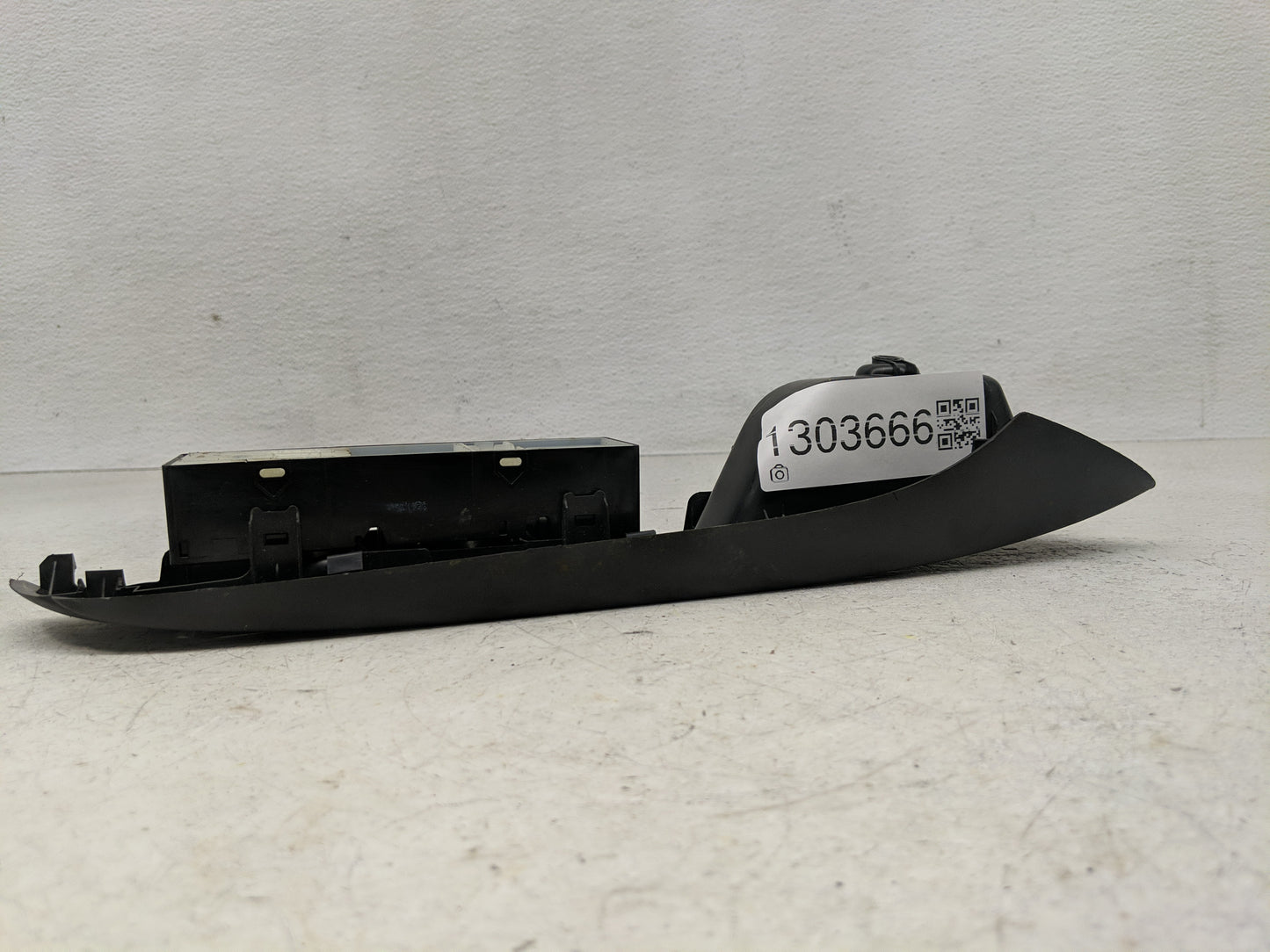 2012-2019 Nissan Versa Master Power Window Switch Replacement Driver Side Left P/N:80961 3BA0A Fits OEM Used Auto Parts - Oe