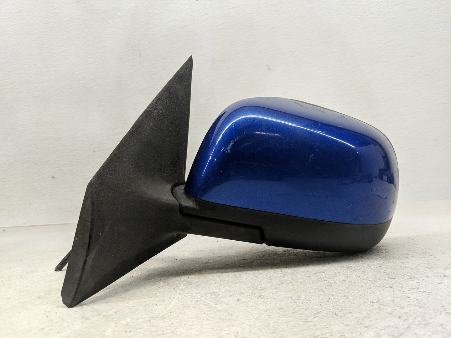 2012-2014 Nissan Versa Driver Side View Mirror - Left Door Mirror OEM Used - Oemusedautoparts1.com