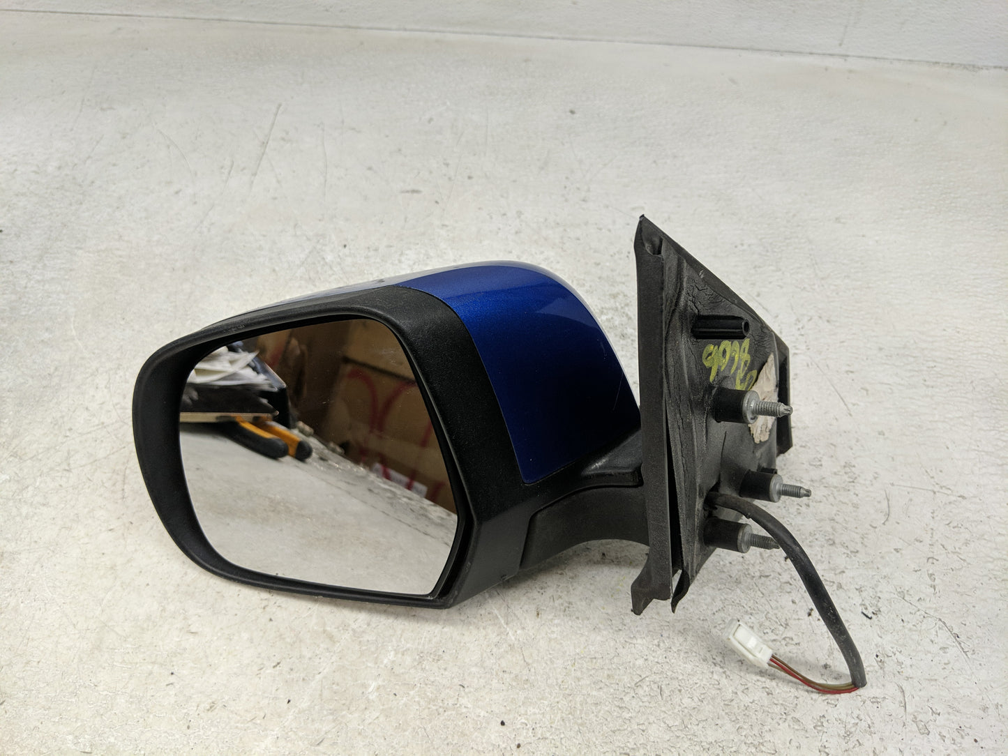 2012-2014 Nissan Versa Driver Side View Mirror - Left Door Mirror OEM Used - Oemusedautoparts1.com