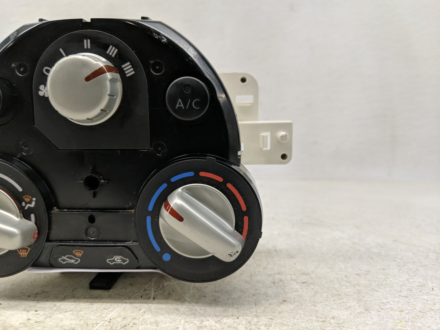 2014 Nissan Versa Climate Control Module Temperature AC/Heater Replacement P/N:27500-9KK0A Fits Fits 2015 2016 2017 2018 201