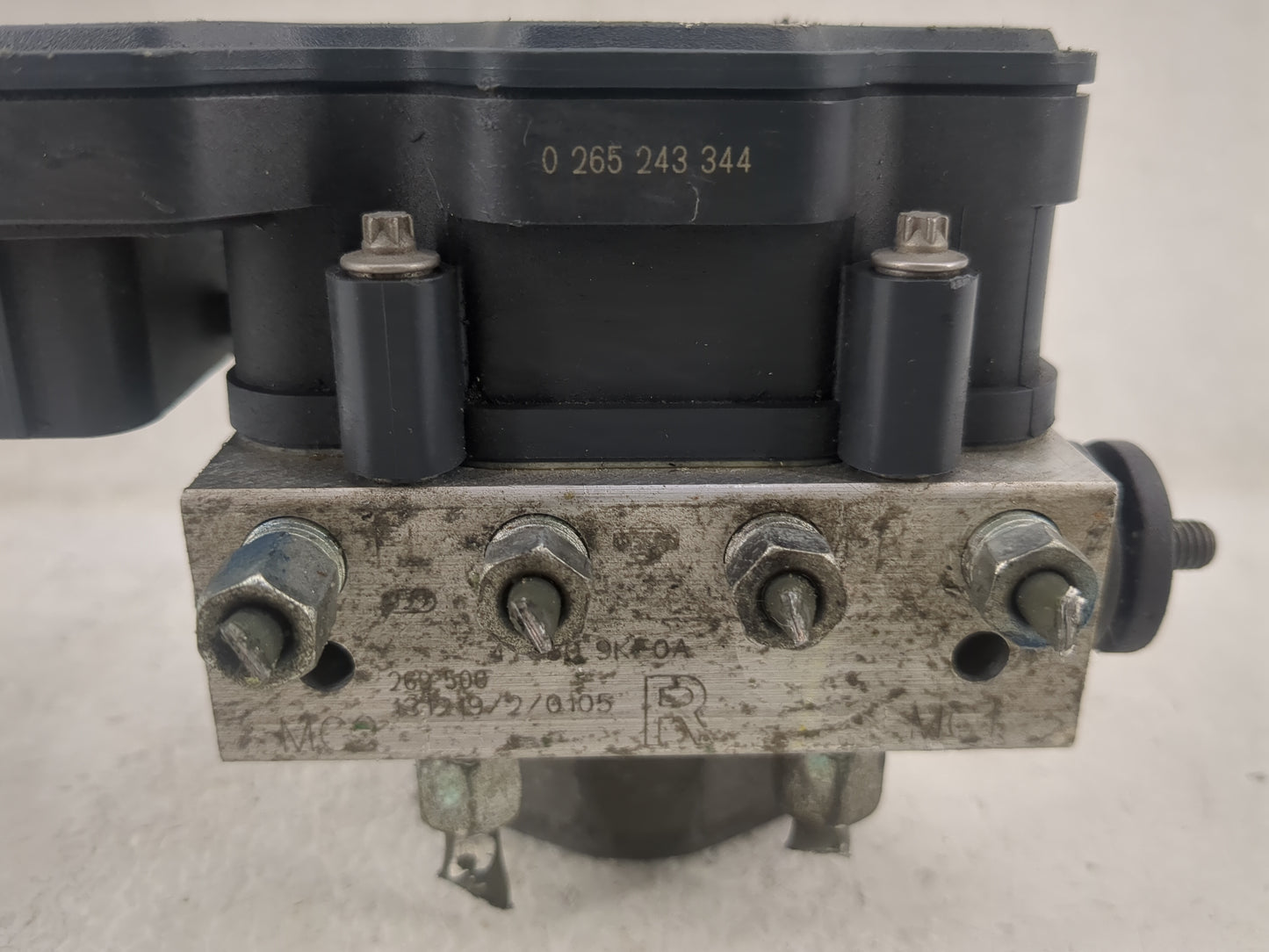 2014 Nissan Versa ABS Pump Control Module Replacement P/N:0 265 243 344 Fits OEM Used Auto Parts - Oemusedautoparts1.com