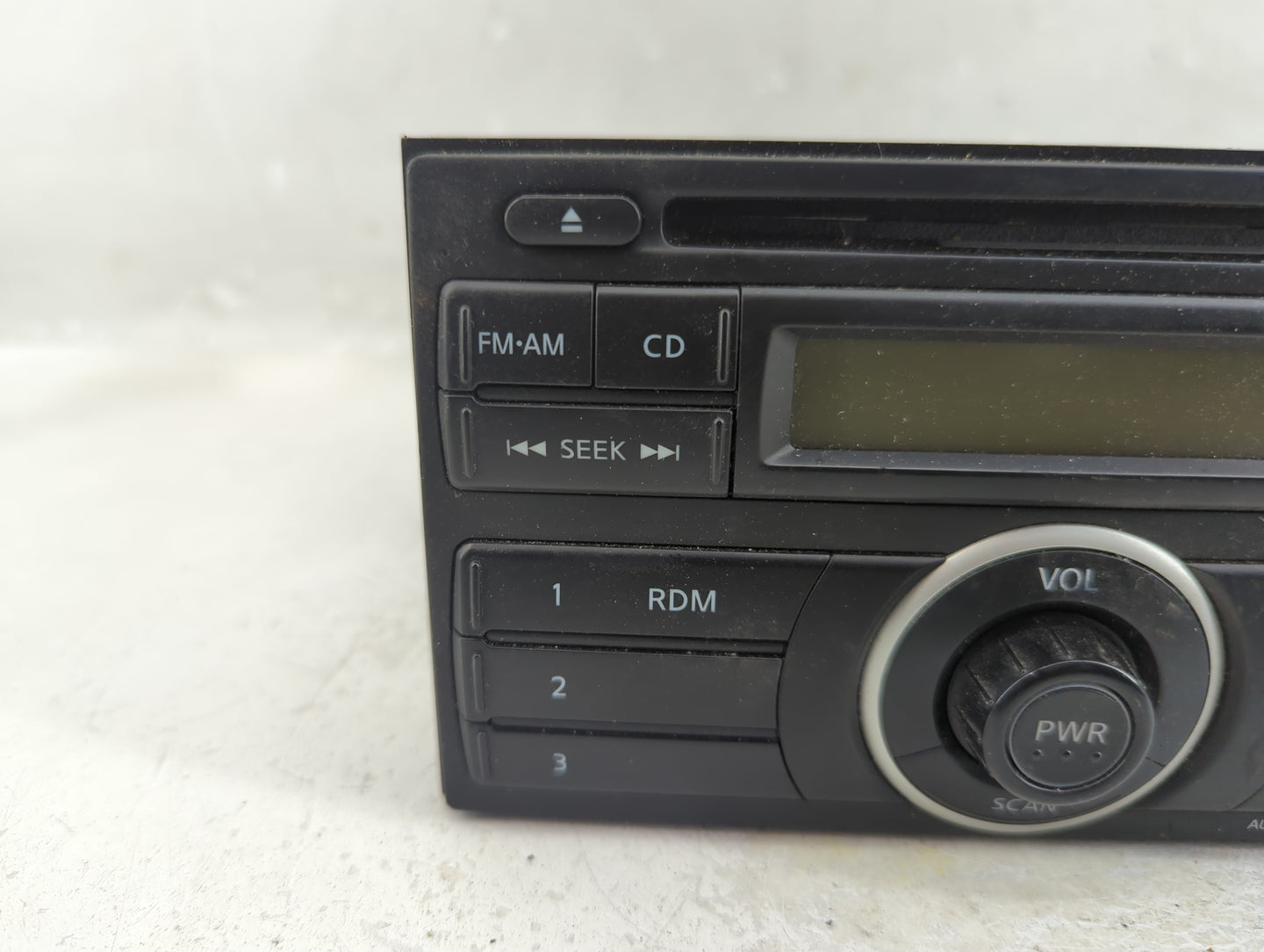 2012-2014 Nissan Versa Radio AM FM Cd Player Receiver Replacement P/N:28185 3AN0A Fits Fits 2012 2013 2014 OEM Used Auto Par
