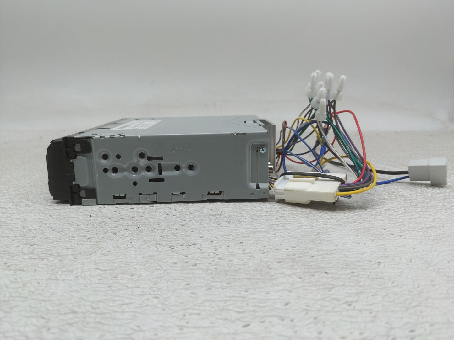 2014 Nissan Versa Radio AM FM Cd Player Receiver Replacement P/N:YK1-0460-12 Fits OEM Used Auto Parts - Oemusedautoparts1.co