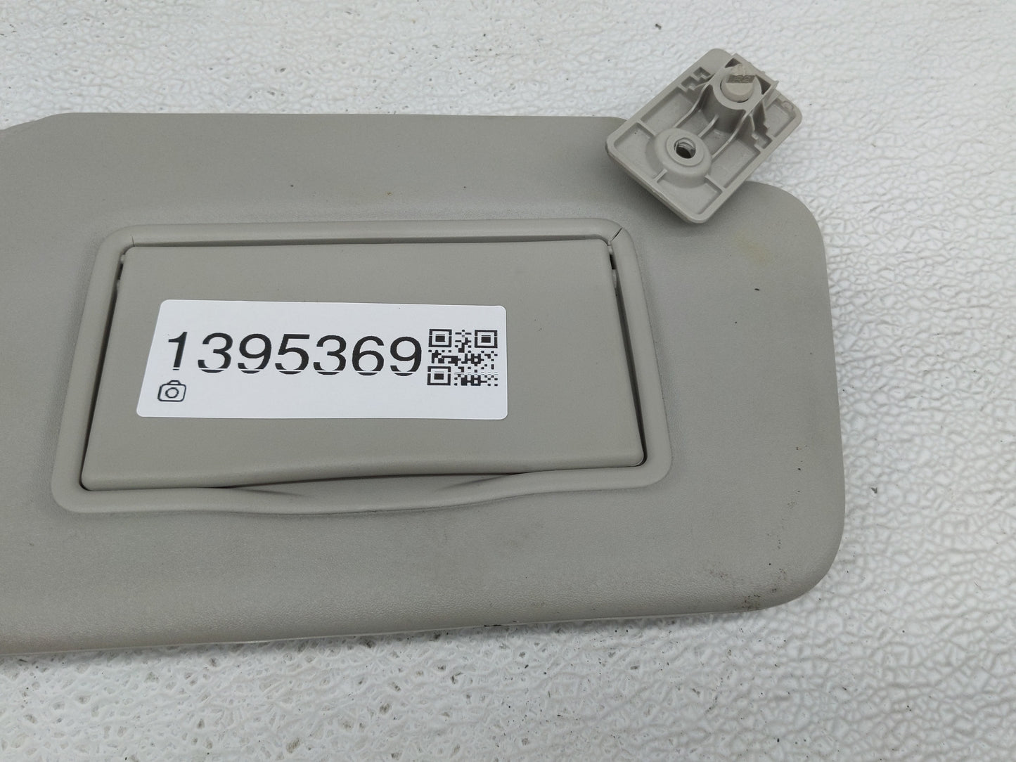 2013-2015 Nissan Versa Sun Visor Shade Replacement Passenger Right Mirror Fits Fits 2013 2014 2015 OEM Used Auto Parts - Oem