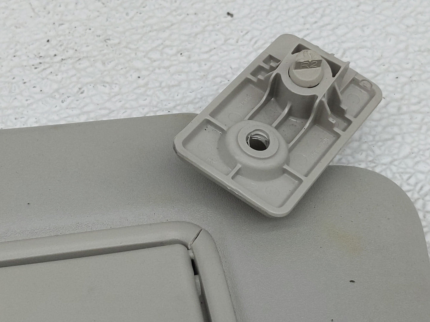 2013-2015 Nissan Versa Sun Visor Shade Replacement Passenger Right Mirror Fits Fits 2013 2014 2015 OEM Used Auto Parts - Oem