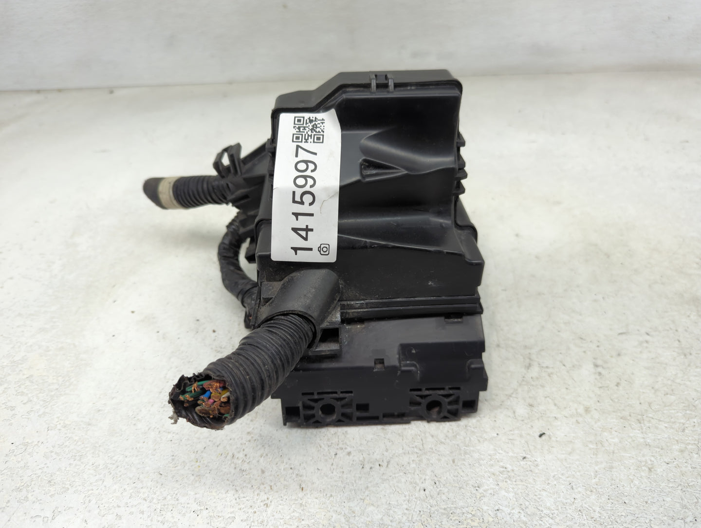 2013-2019 Nissan Versa Fusebox Fuse Box Panel Relay Module P/N:284B8 1HA0C Fits Fits 2013 2014 2015 2016 2017 2018 2019 OEM 
