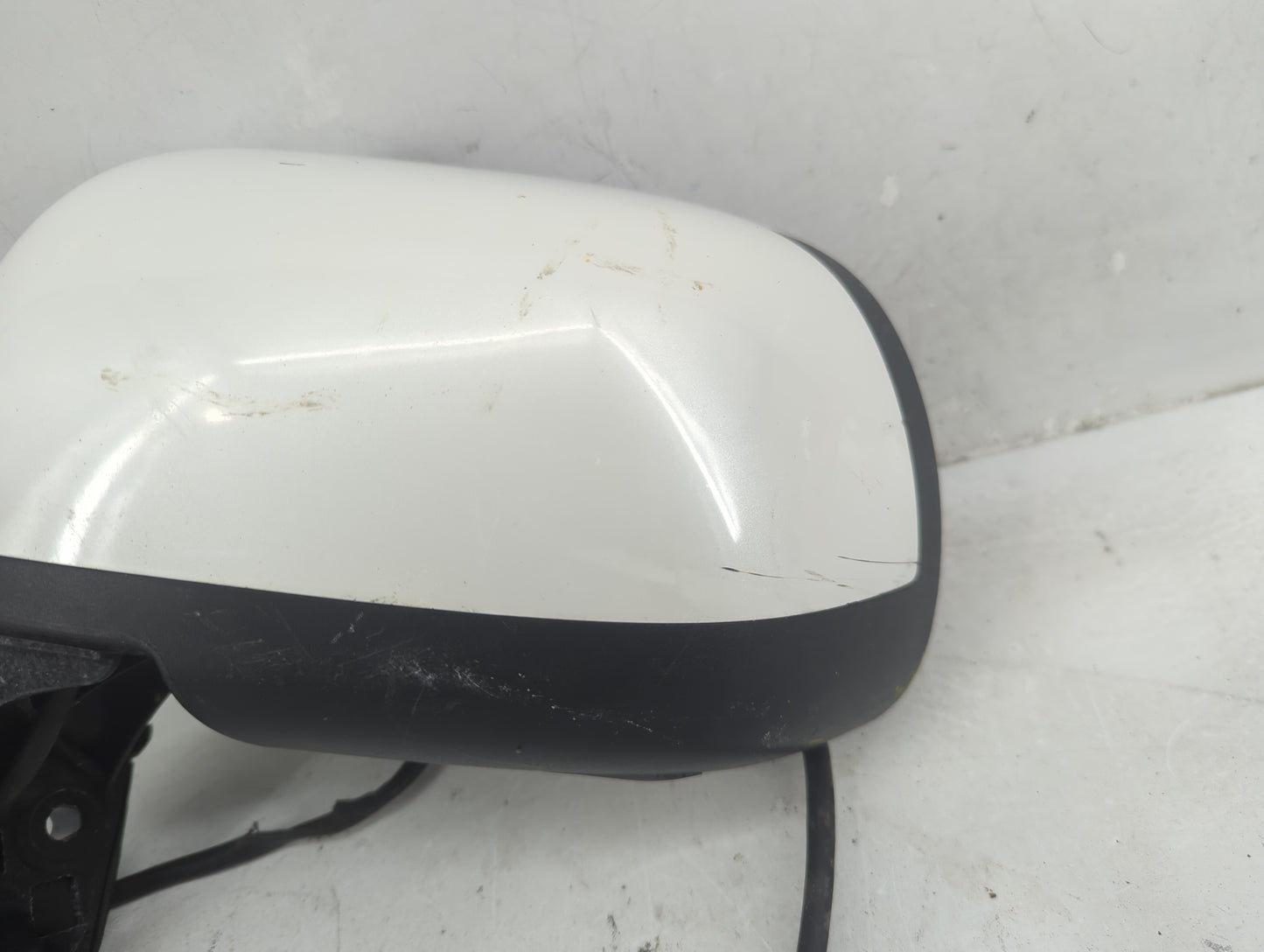 2014 Nissan Versa Driver Side View Mirror - Left Door Mirror OEM Used - Oemusedautoparts1.com