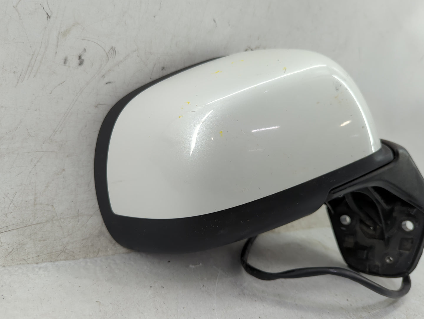 2014 Nissan Versa Passenger Side View Mirror - Right Door Mirror OEM Used - Oemusedautoparts1.com