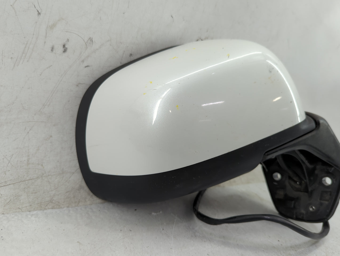 2014 Nissan Versa Passenger Side View Mirror - Right Door Mirror OEM Used - Oemusedautoparts1.com