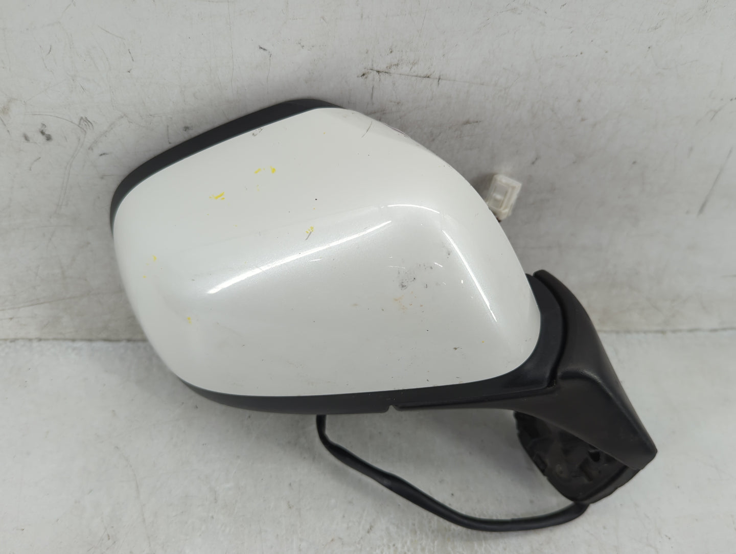2014 Nissan Versa Passenger Side View Mirror - Right Door Mirror OEM Used - Oemusedautoparts1.com