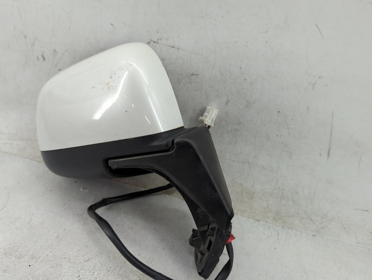 2014 Nissan Versa Passenger Side View Mirror - Right Door Mirror OEM Used - Oemusedautoparts1.com
