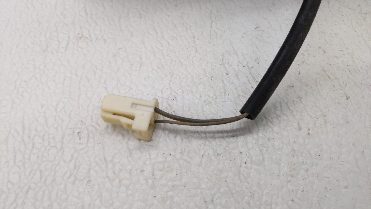 2012-2014 Nissan Versa Passenger Side View Mirror - Right Door Mirror OEM Used - Oemusedautoparts1.com