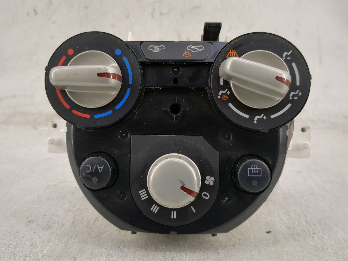 2014 Nissan Versa Climate Control Module Temperature AC/Heater Replacement P/N:27510-00C31 Fits Fits 2015 2016 2017 2018 201