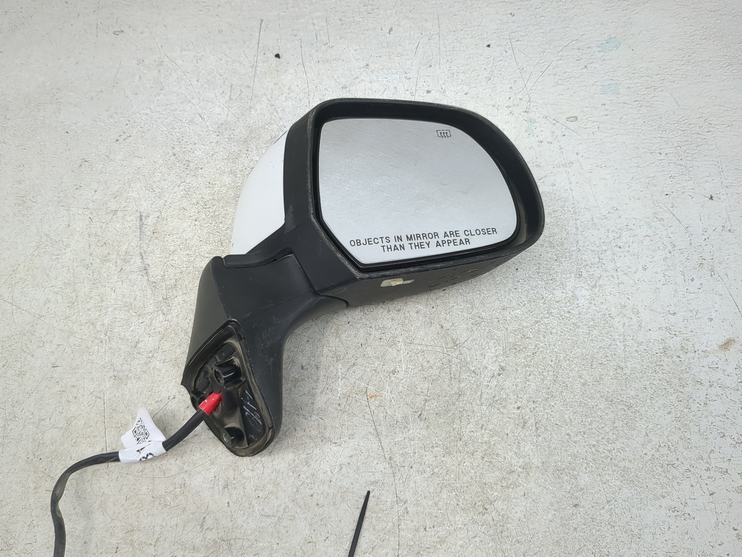 2014 Nissan Versa Passenger Side View Mirror - Right Door Mirror OEM Used - Oemusedautoparts1.com