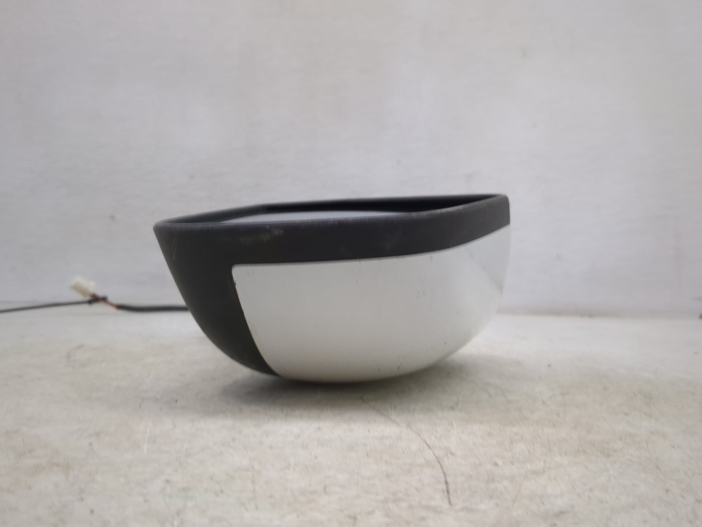 2014 Nissan Versa Passenger Side View Mirror - Right Door Mirror OEM Used - Oemusedautoparts1.com