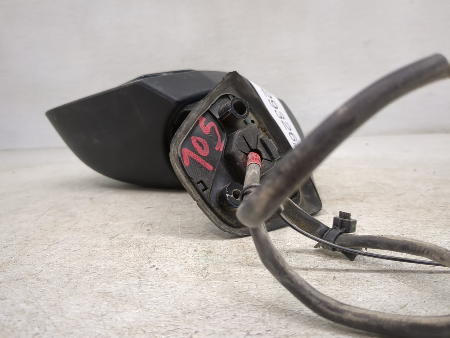 2014 Nissan Versa Driver Side View Mirror - Left Door Mirror OEM Used - Oemusedautoparts1.com