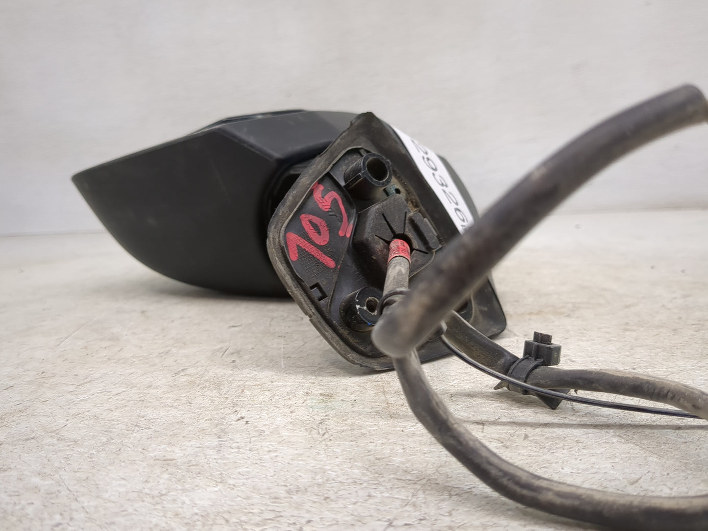 2014 Nissan Versa Driver Side View Mirror - Left Door Mirror OEM Used - Oemusedautoparts1.com
