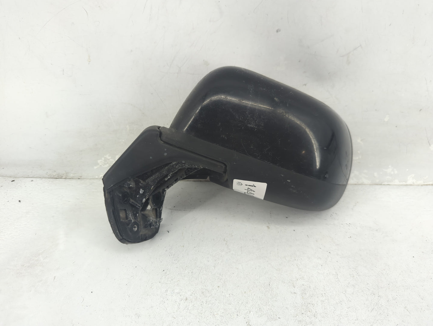 2014 Nissan Versa Driver Side View Mirror - Left Door Mirror OEM Used - Oemusedautoparts1.com