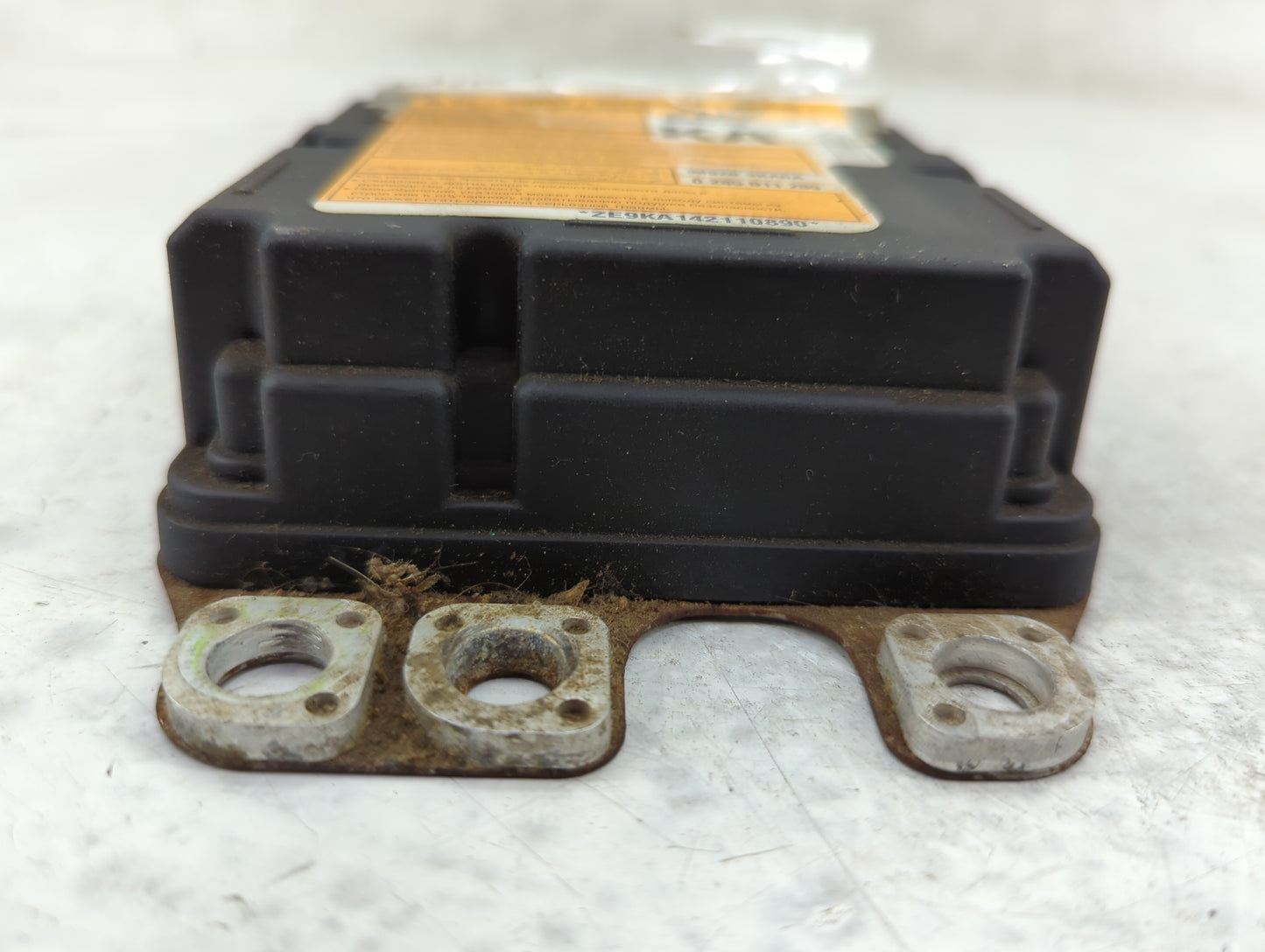2013-2014 Nissan Versa Safety Restraint Srs Airbag Control Module - Oemusedautoparts1.com