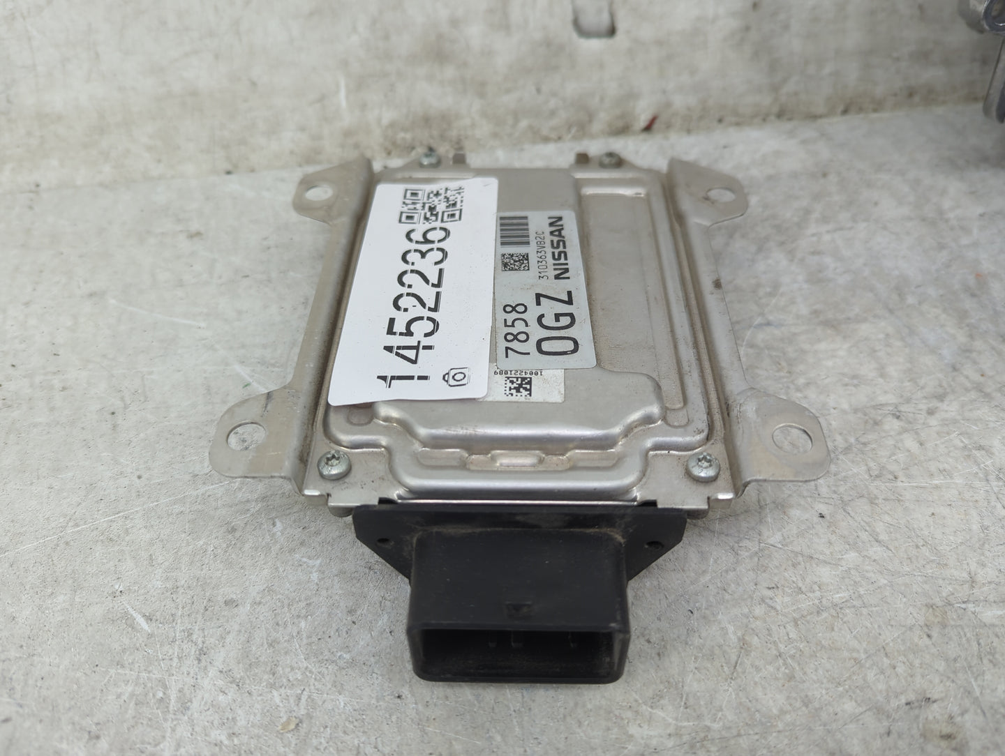 2014-2017 Nissan Versa PCM Engine Control Computer ECU ECM PCU OEM P/N:0260002987 310F6 3BE0A Fits Fits 2014 2015 2016 2017 