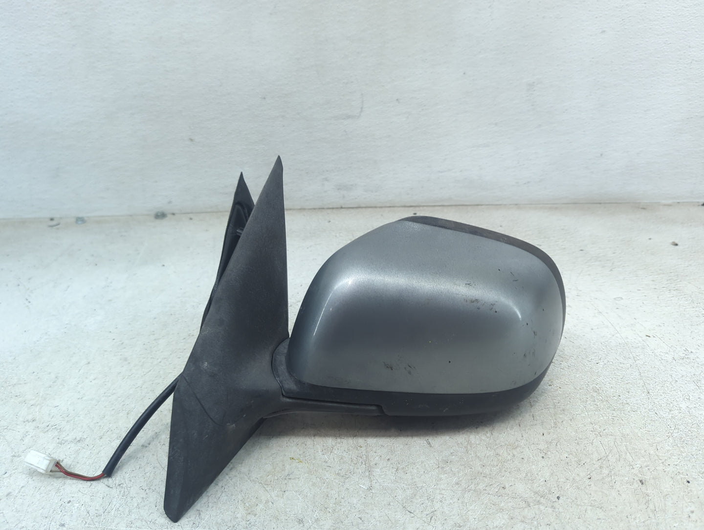 2012-2014 Nissan Versa Driver Side View Mirror - Left Door Mirror OEM Used - Oemusedautoparts1.com