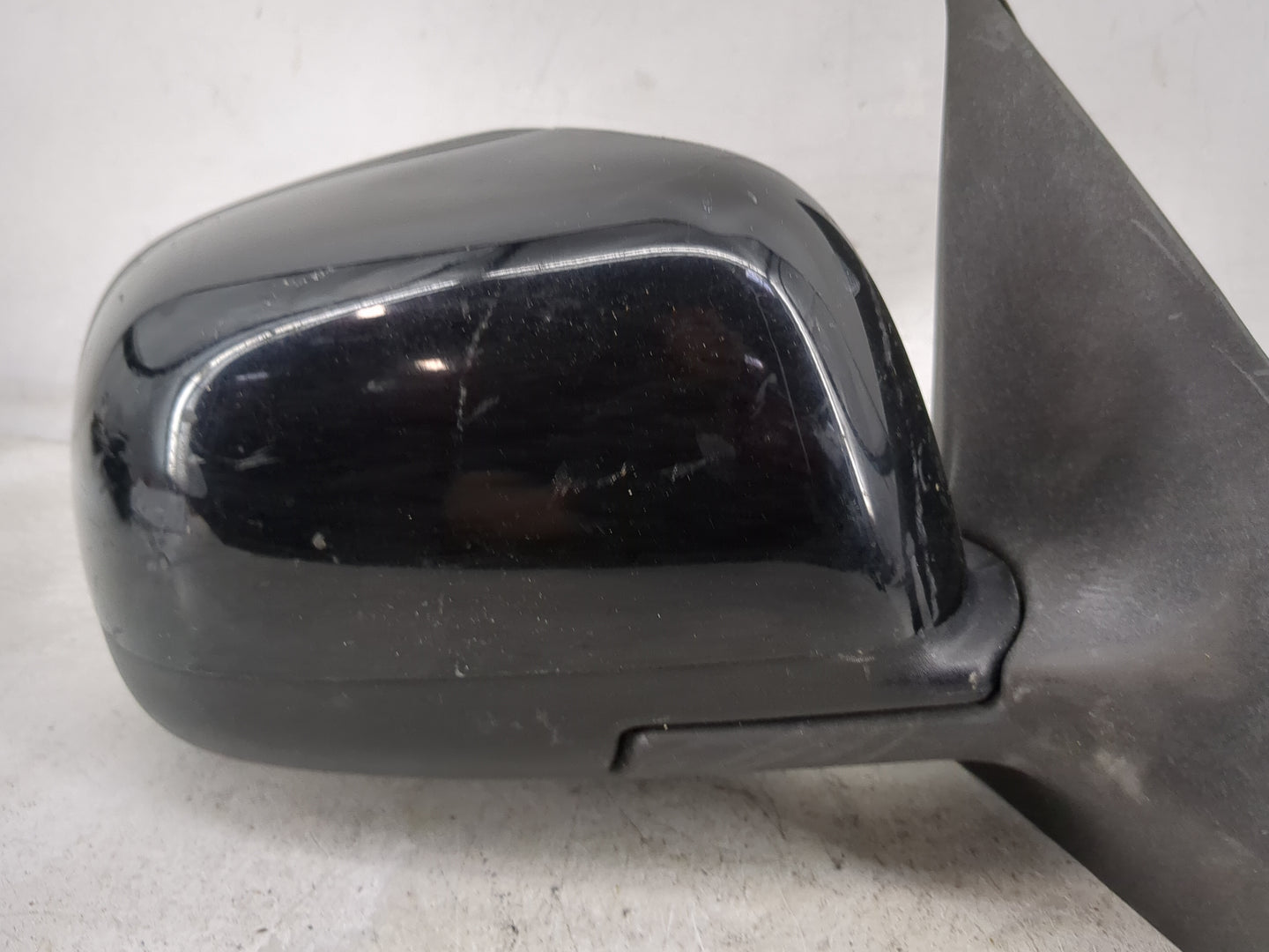 2012-2014 Nissan Versa Passenger Side View Mirror - Right Door Mirror OEM Used - Oemusedautoparts1.com