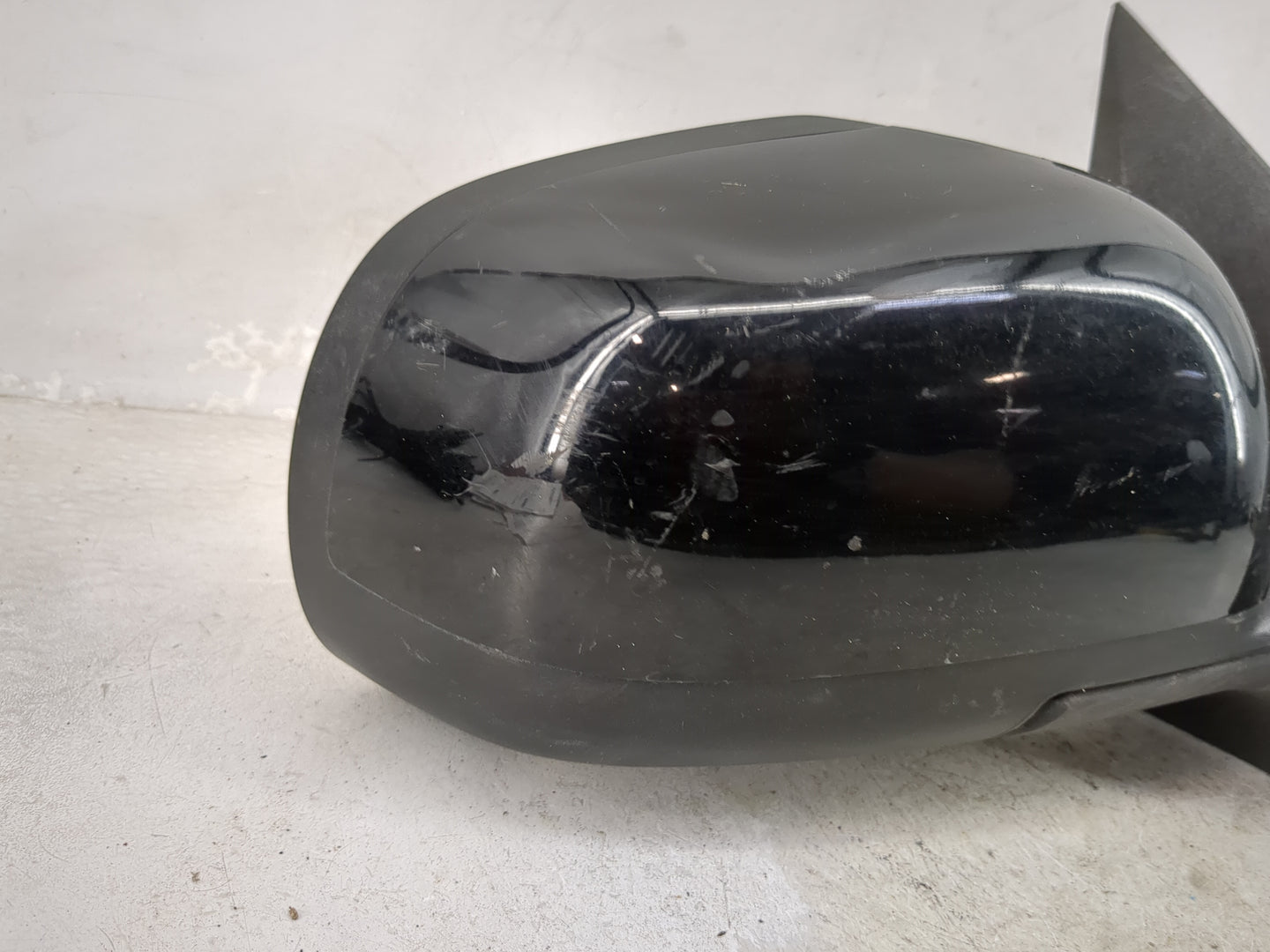 2012-2014 Nissan Versa Passenger Side View Mirror - Right Door Mirror OEM Used - Oemusedautoparts1.com