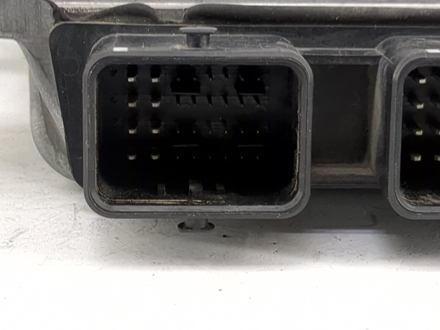 2014-2017 Nissan Versa PCM Engine Control Computer ECU ECM PCU OEM P/N:MEC910-180 BEM336-300A1 Fits Fits 2014 2015 2016 2017