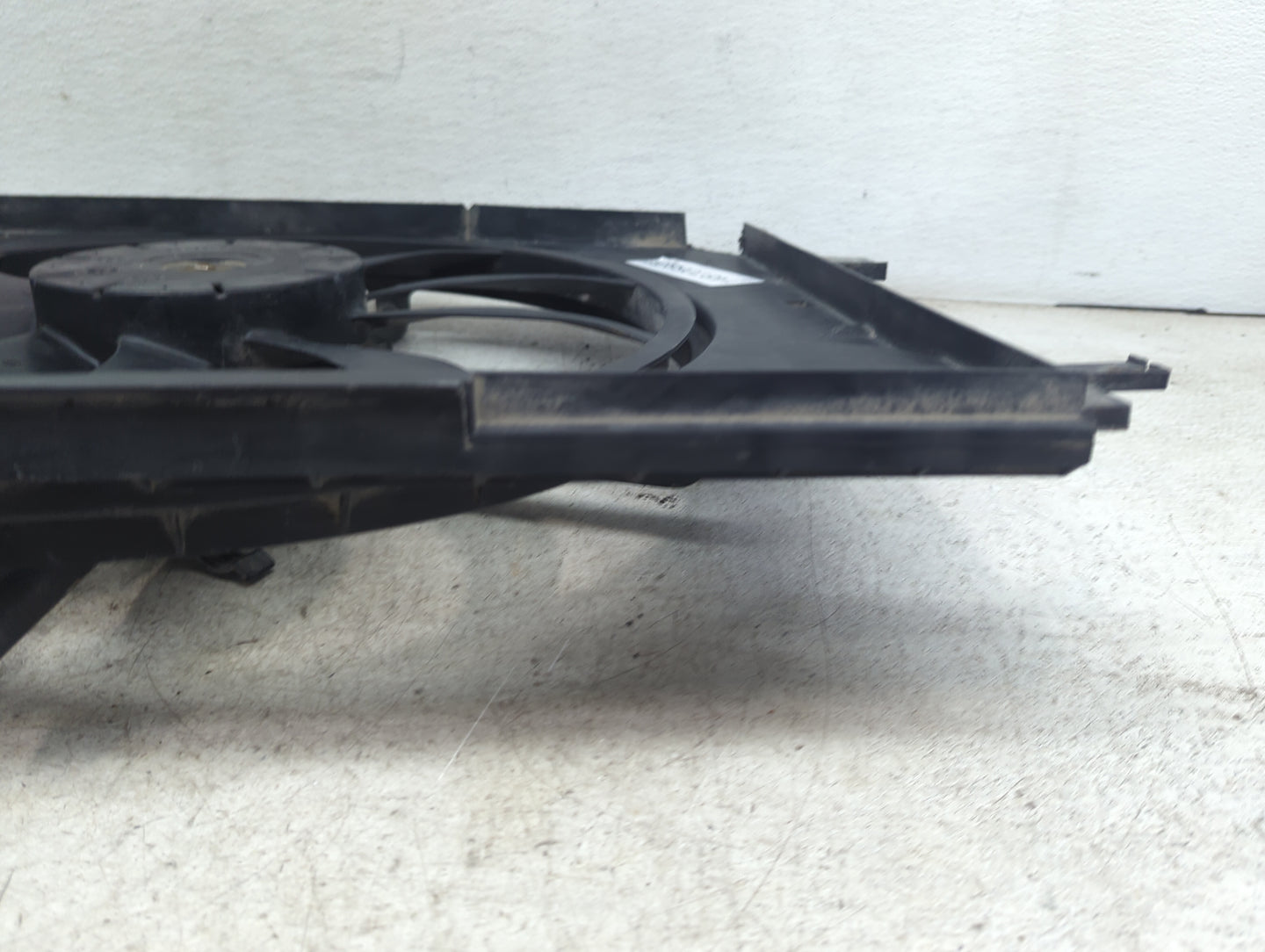 2012-2019 Nissan Versa Electric Radiator Cooling Fan Motor Assembly P/N:DS87072A DS87072A-1.6L SR-C Fits OEM Used Auto Parts