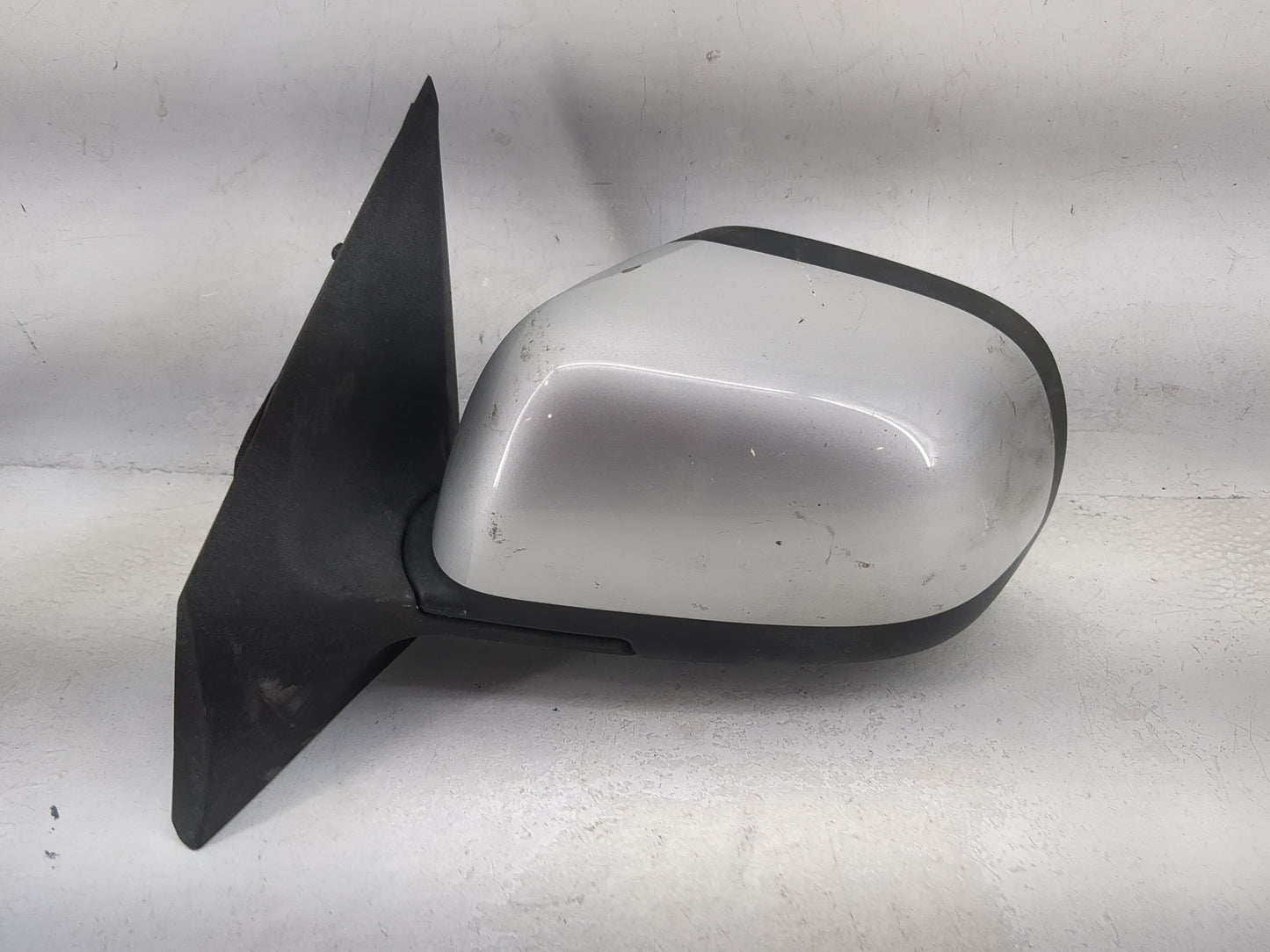 2012-2014 Nissan Versa Driver Side View Mirror - Left Door Mirror OEM Used - Oemusedautoparts1.com