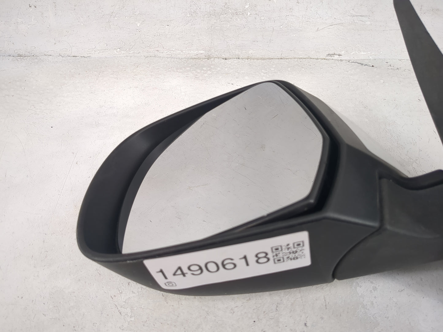 2012-2014 Nissan Versa Driver Side View Mirror - Left Door Mirror OEM Used - Oemusedautoparts1.com