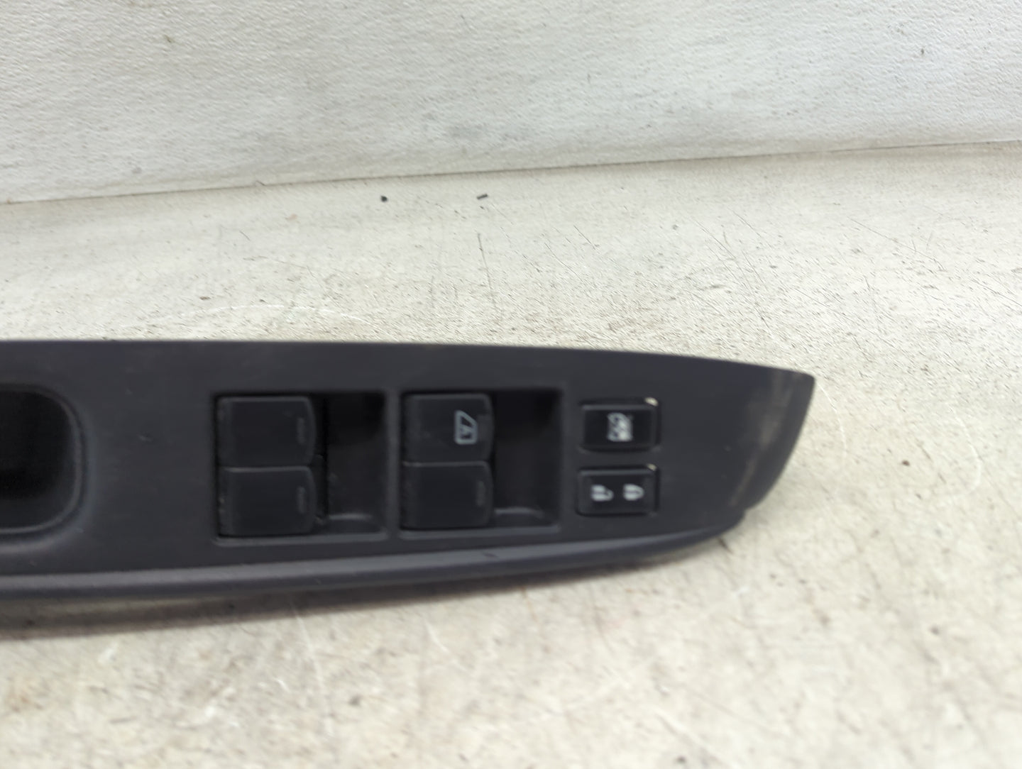 2012-2019 Nissan Versa Master Power Window Switch Replacement Driver Side Left P/N:30527092 Fits OEM Used Auto Parts - Oemus