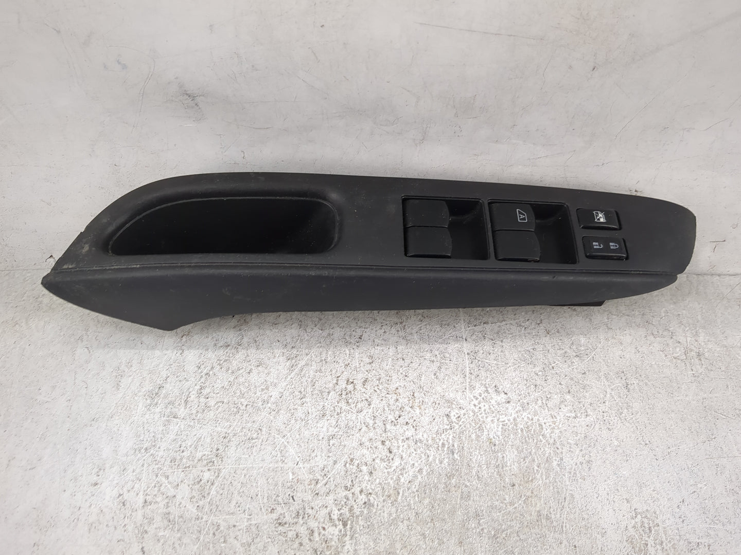 2012-2019 Nissan Versa Master Power Window Switch Replacement Driver Side Left P/N:3N1CE2CP3ESPL100 Fits OEM Used Auto Parts