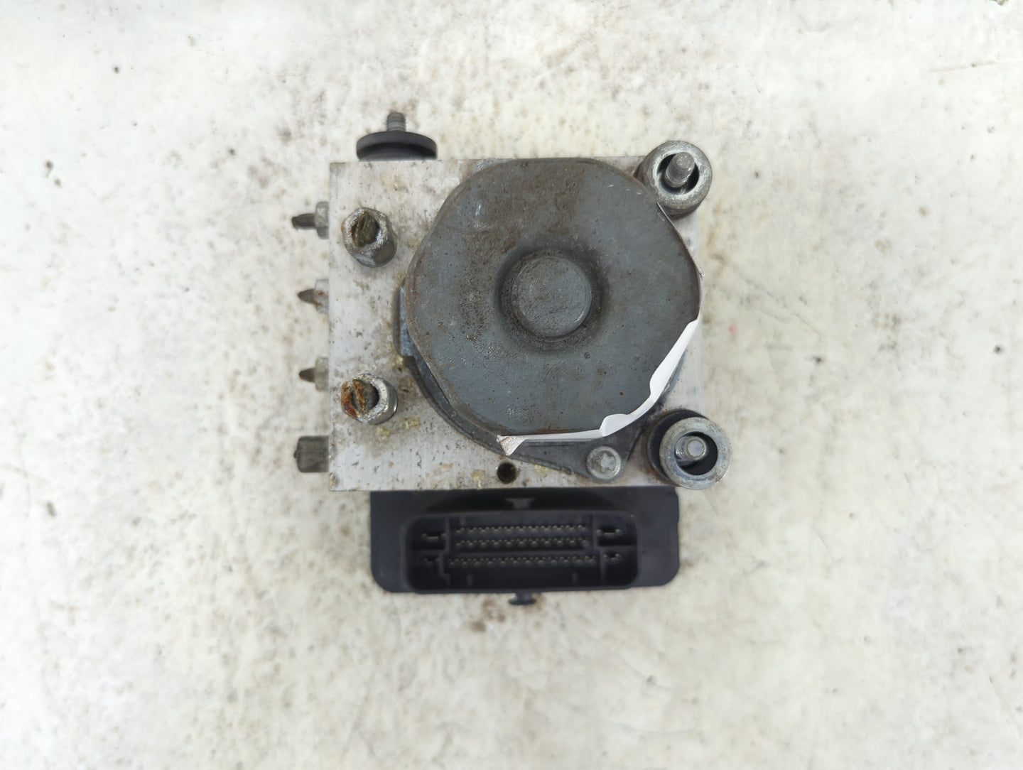 2014 Nissan Versa ABS Pump Control Module Replacement Fits OEM Used Auto Parts - Oemusedautoparts1.com