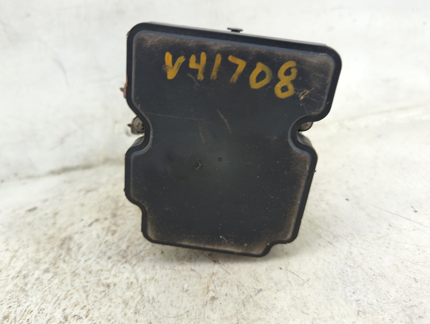 2014 Nissan Versa ABS Pump Control Module Replacement Fits OEM Used Auto Parts - Oemusedautoparts1.com