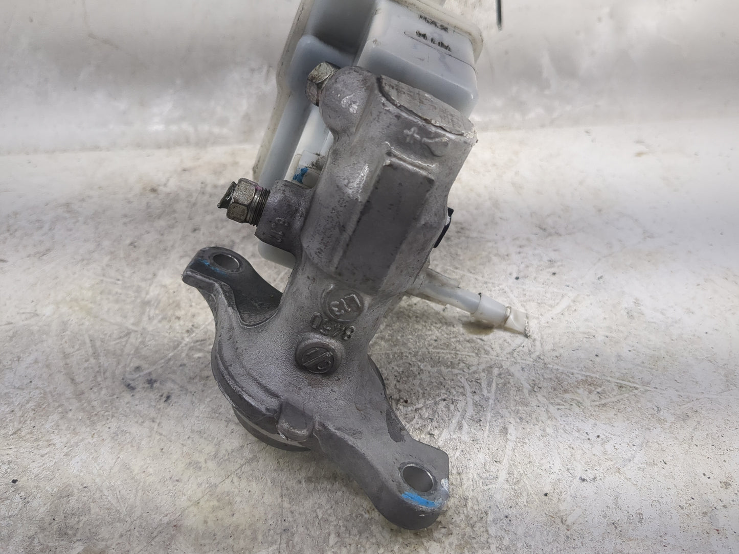 2012-2019 Nissan Versa Brake Master Cylinder 1496764 - Oemusedautoparts1.com