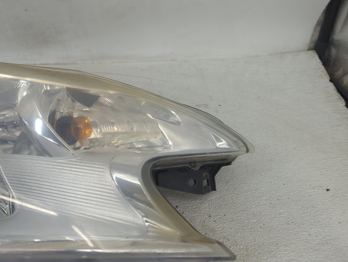 Nissan Versa Passenger Right Oem Head Light Headlight Lamp Black - Oemusedautoparts1.com