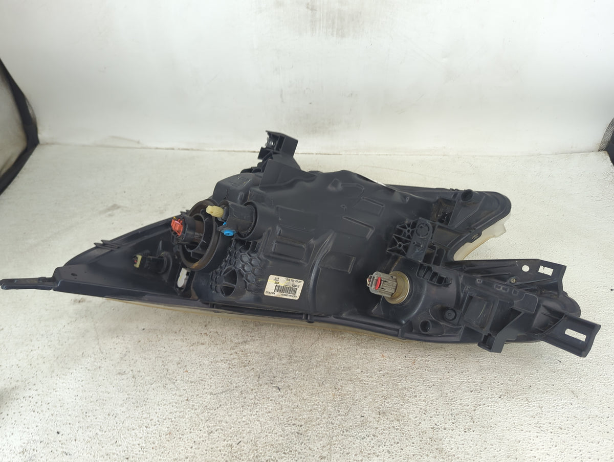 Nissan Versa Passenger Right Oem Head Light Headlight Lamp Black - Oemusedautoparts1.com