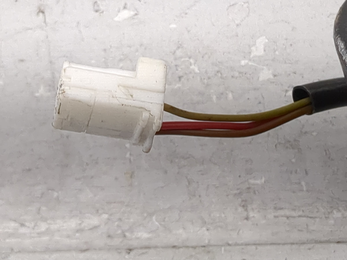 2014 Nissan Versa Driver Side View Mirror - Left Door Mirror OEM Used - Oemusedautoparts1.com