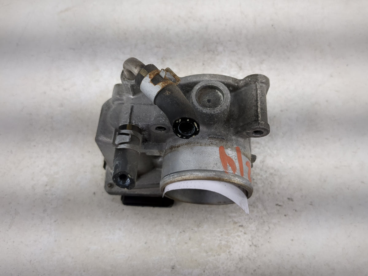 2012-2019 Nissan Versa Throttle Body P/N:3AA50-02 E Fits Fits 2012 2013 2014 2015 2016 2017 2018 2019 OEM Used Auto Parts - 