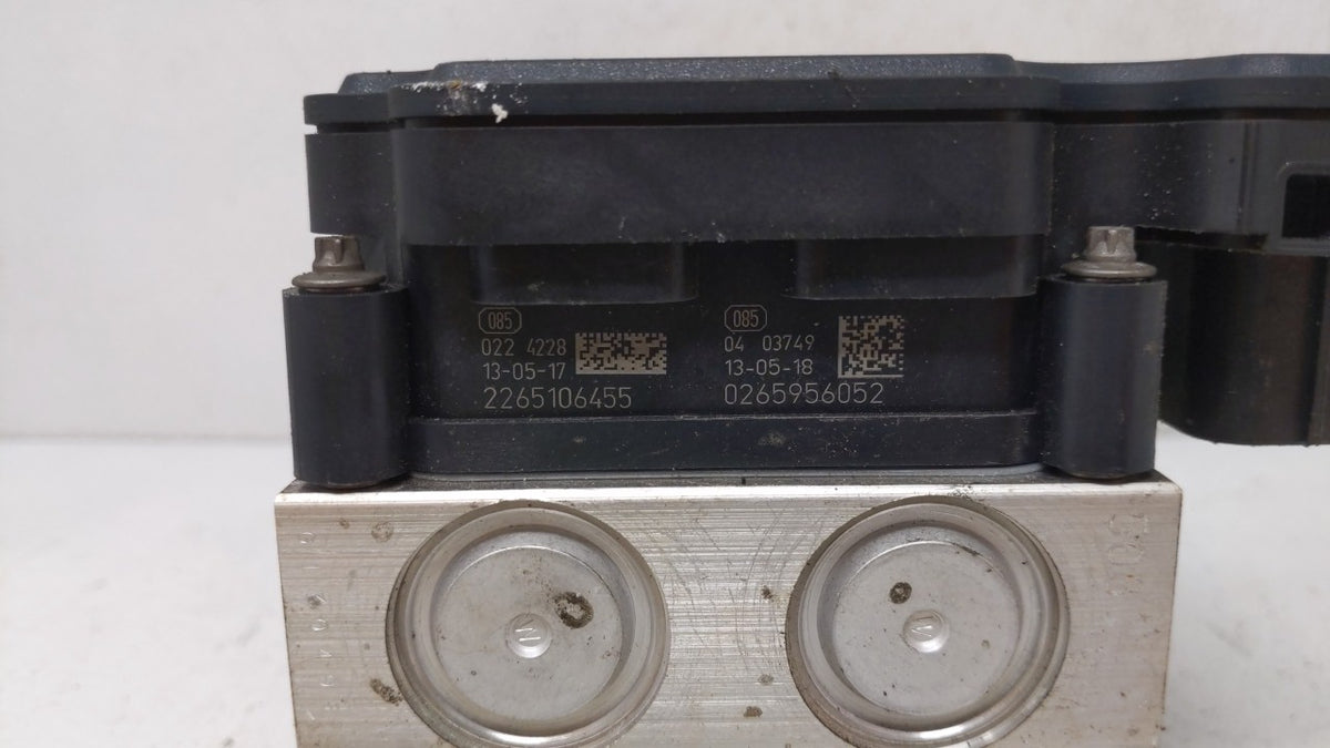 2014 Nissan Versa Anti-Lock Brake ABS Pump Module Actuator OEM P/N:47660 9KF0A 47660 9KE0A Fits OEM Used Auto Parts - Oemuse