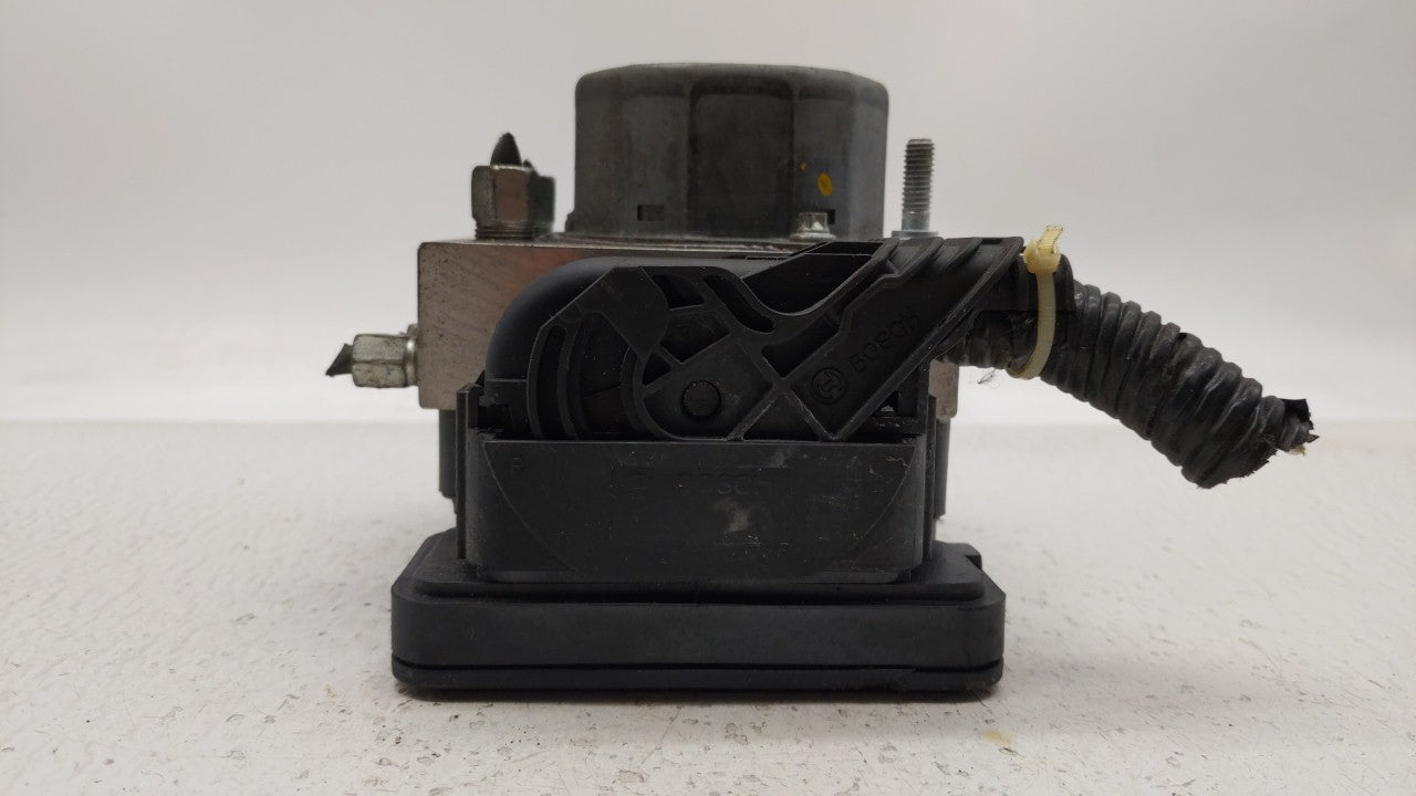 2014 Nissan Versa ABS Pump Control Module Replacement P/N:47660 9KF0A 47660 9KE0A Fits OEM Used Auto Parts - Oemusedautopart