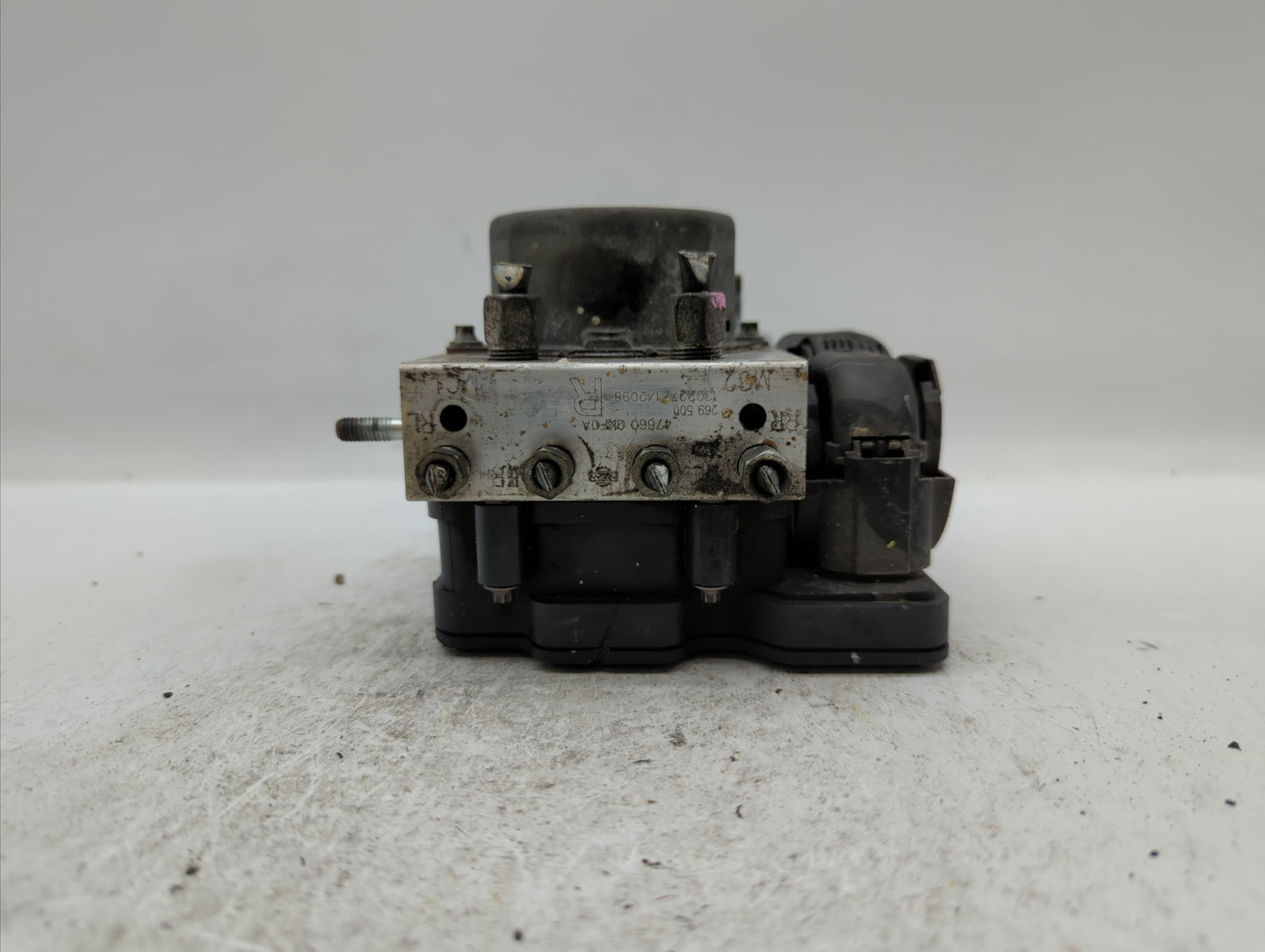 2014 Nissan Versa ABS Pump Control Module Replacement P/N:47660 9KF0A 47660 9KE0A Fits OEM Used Auto Parts - Oemusedautopart