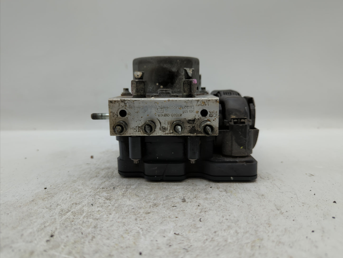 2014 Nissan Versa ABS Pump Control Module Replacement P/N:47660 9KF0A 47660 9KE0A Fits OEM Used Auto Parts - Oemusedautopart