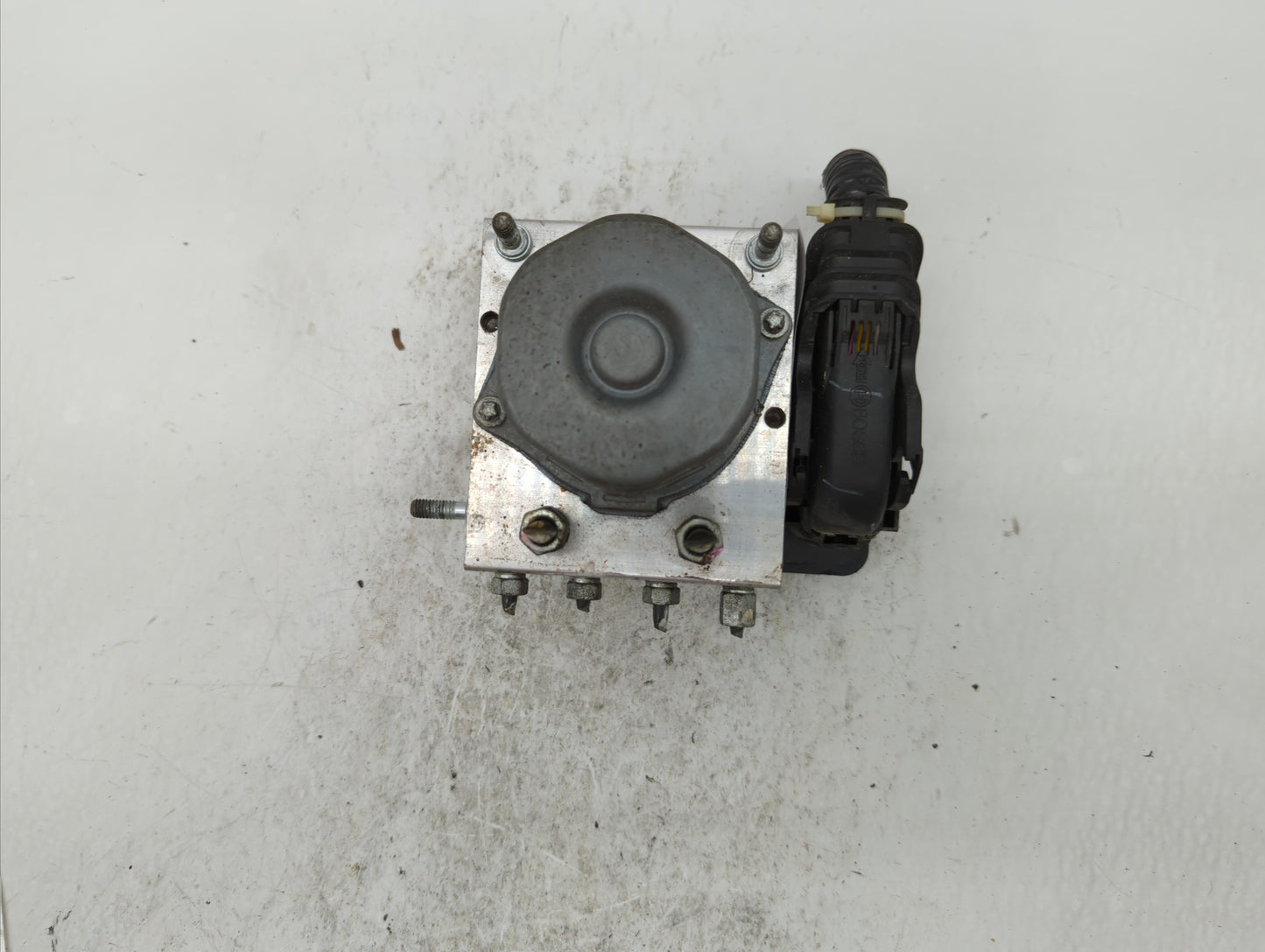 2014 Nissan Versa ABS Pump Control Module Replacement P/N:47660 9KF0A 47660 9KE0A Fits OEM Used Auto Parts - Oemusedautopart