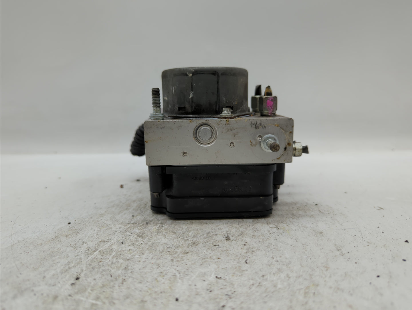 2014 Nissan Versa ABS Pump Control Module Replacement P/N:47660 9KF0A 47660 9KE0A Fits OEM Used Auto Parts - Oemusedautopart