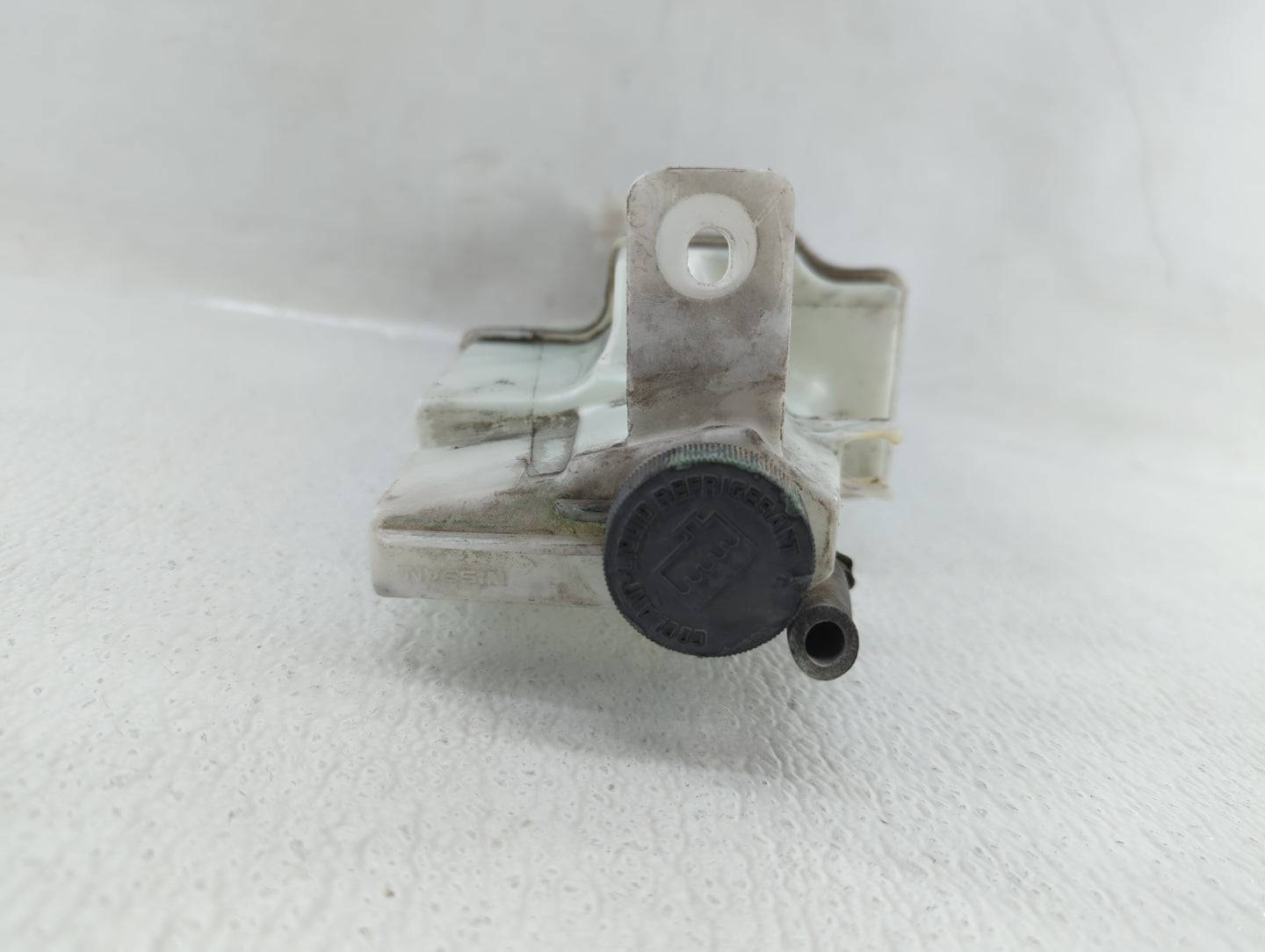 2013-2019 Nissan Versa Radiator Coolant Overflow Expansion Tank Bottle - Oemusedautoparts1.com