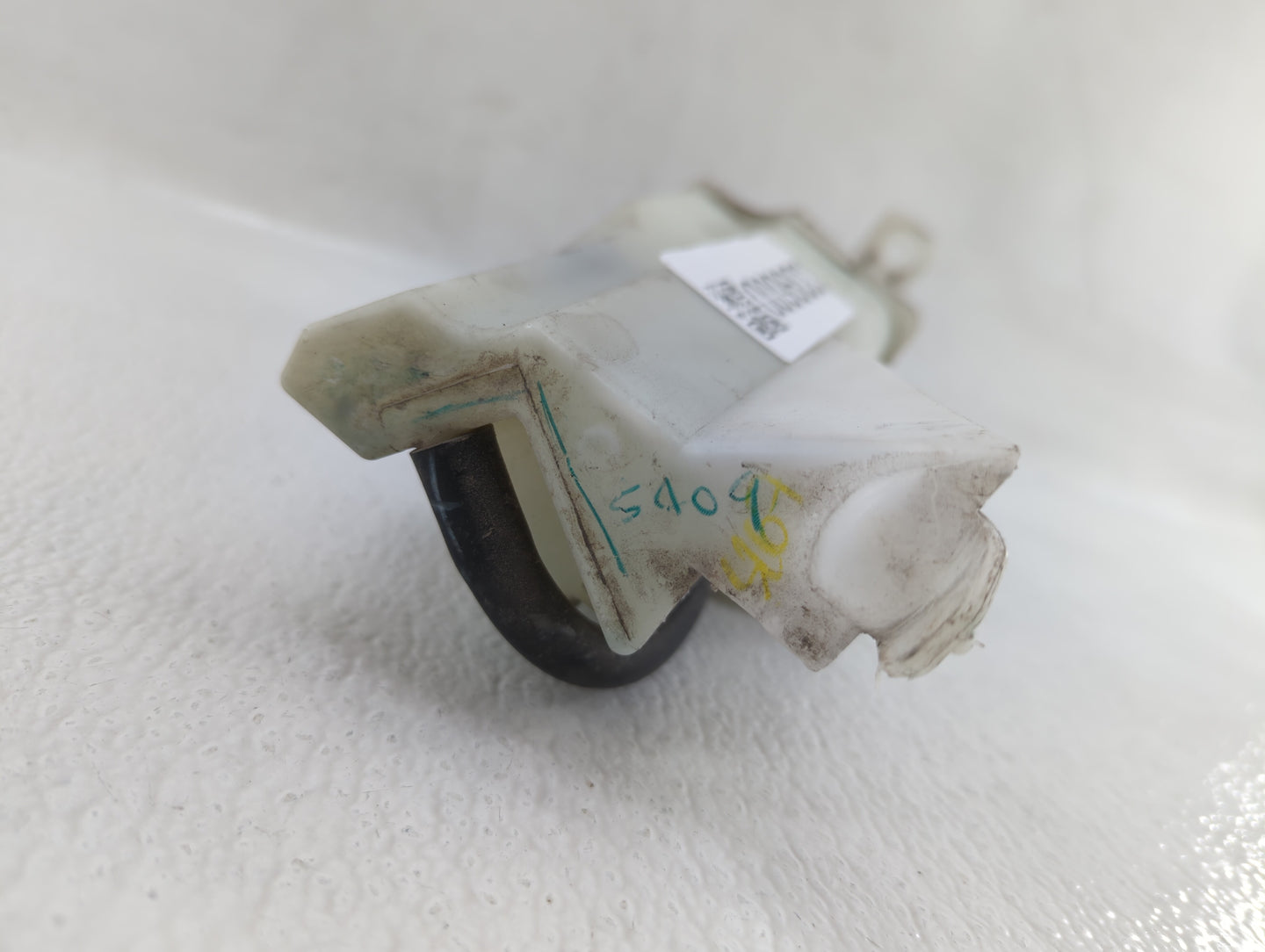 2013-2019 Nissan Versa Radiator Coolant Overflow Expansion Tank Bottle - Oemusedautoparts1.com